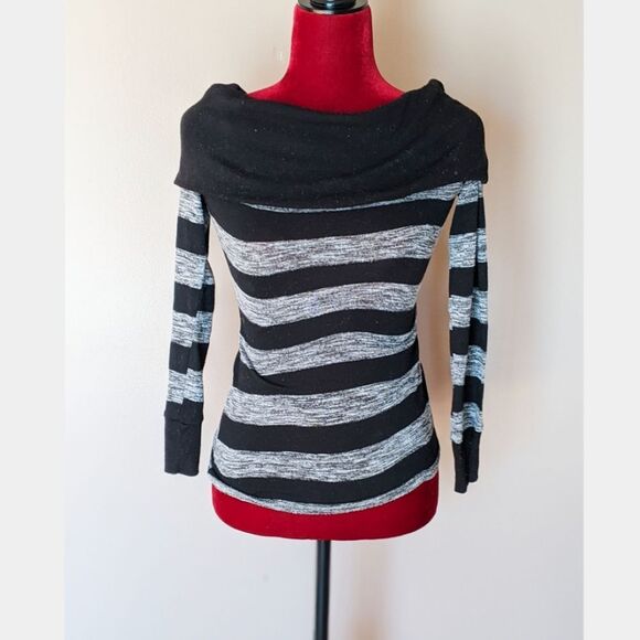 Papaya Off the Shoulder  Striped Off Shoulder Top Size Medium - Picture 2 of 4